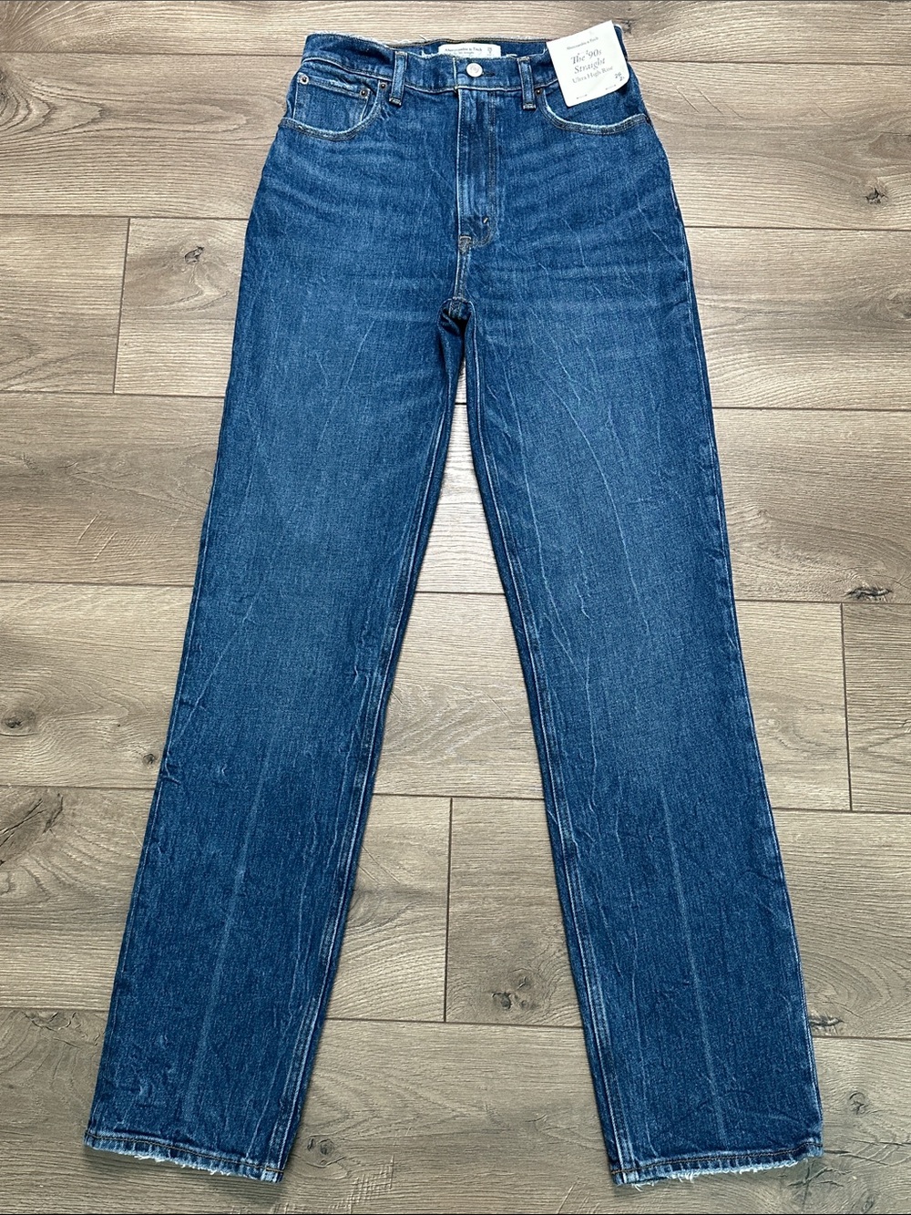 Abercrombie & Fitch 31” The 90’s Straight Ultra High Rise Stretch Blue Jeans 26
